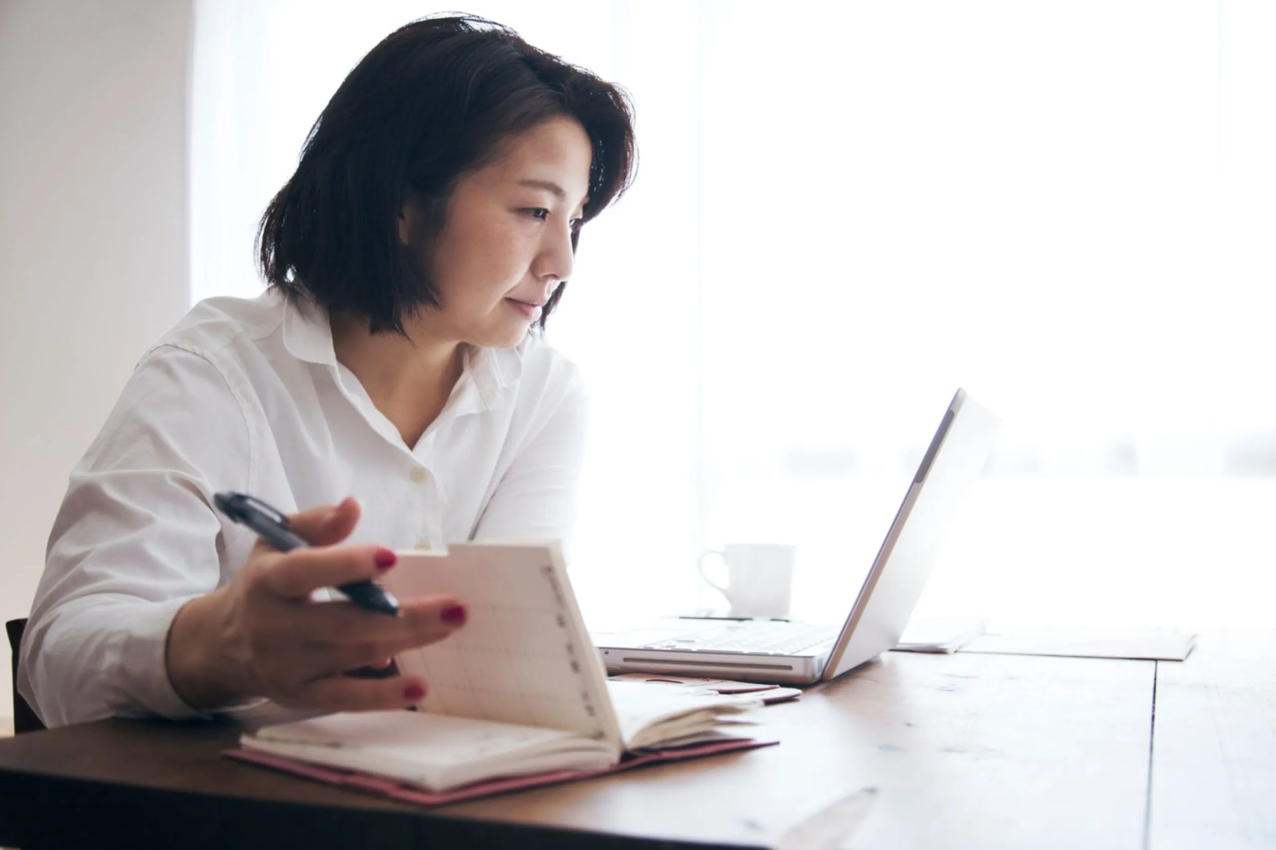 Let your contract vendors submit their claims and go paperless